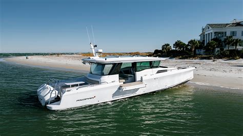 Axopar Xc Cross Cabin Brabus Trim Pilothouse For Sale Yachtworld