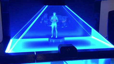 Holographic Ai Assistant Brings Halo S Cortana To Life Nerdist