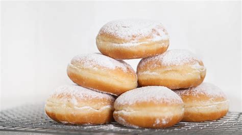 Buñuelos de Viento Una Delicia Tradicional Recetas Deliciosas