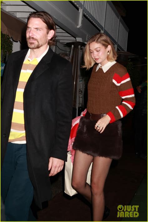 Gigi Hadid Boyfriend Bradley Cooper Meet Her Dad Mohamed Girlfriend