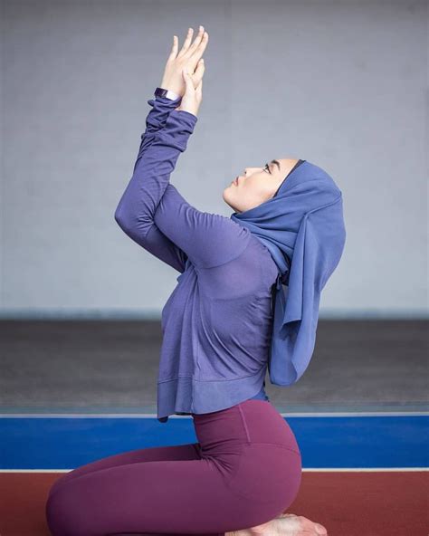 Rania 💗 On Instagram “acah2 Yoga Sikit 💦💪” Arab Girls Hijab Muslim Women Hijab Muslim