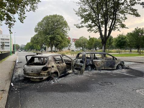 Mort de Nahel 18 voitures brûlées dans le quartier de Perseigne à