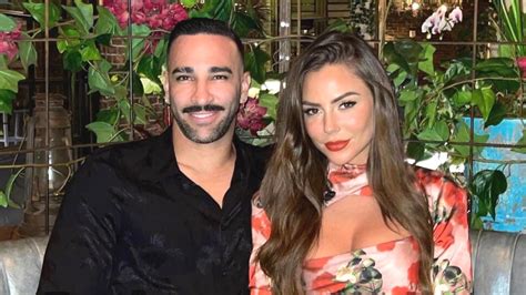 Adil Rami et Léna Guillou en couple ils officialisent à loccasion d