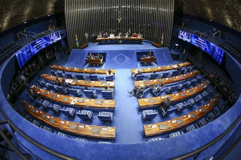 O Que Planejam Os 18 Senadores Cujos Mandatos Terminam Nesta Quarta