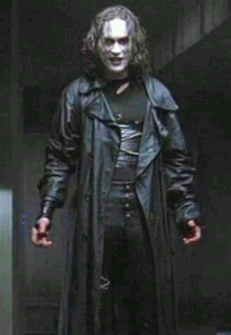 Brandon Lee as The Crow | Brandon lee, Crow, Crow movie