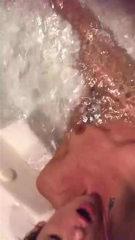 Homemade Lonely Wife Amateur Amateur Porn XHamster