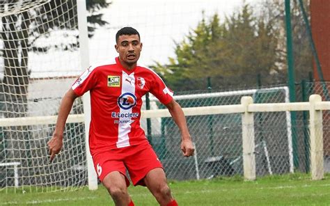 R2 Loudéac B Et Ploufragan Grappillent Dans Loptique Du Maintien Foot Amateur Bretagne