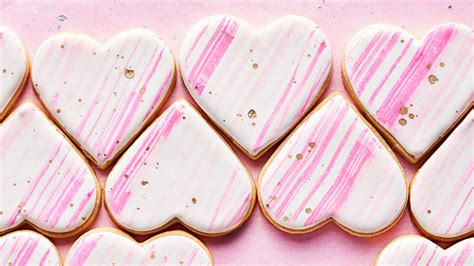 Iced Heart Cookies Recipe In 2020 Heart Cookies Ice Heart Heart