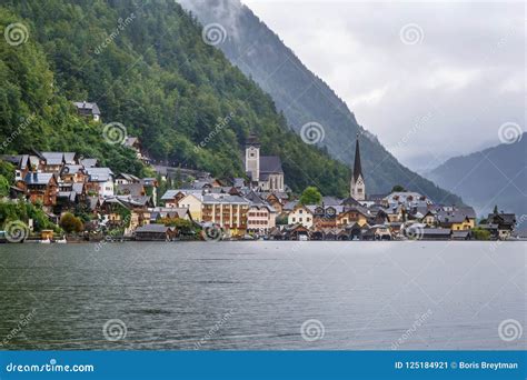 View of Hallstatt, Austria stock image. Image of europe - 125184921