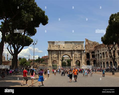 Arch Of Constantin Rome Stock Photo Alamy