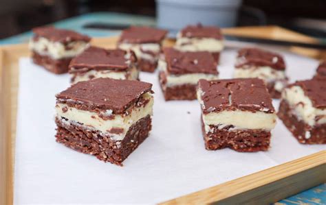 Nanaimo Bars ~ The Recipe Bandit