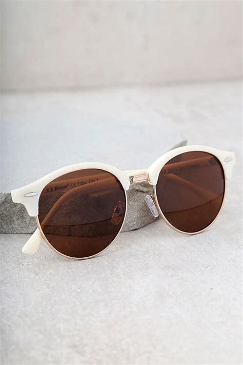 Cool White Sunglases Retro Inspired Sunglasses 1700