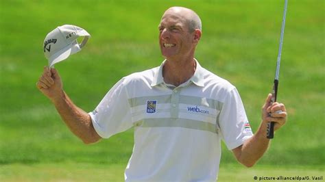 Jim Furyk makes PGA history with round of 58 | DW Learn German