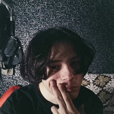 лиззз — слушать онлайн бесплатно на Яндекс Музыке в хорошем качестве