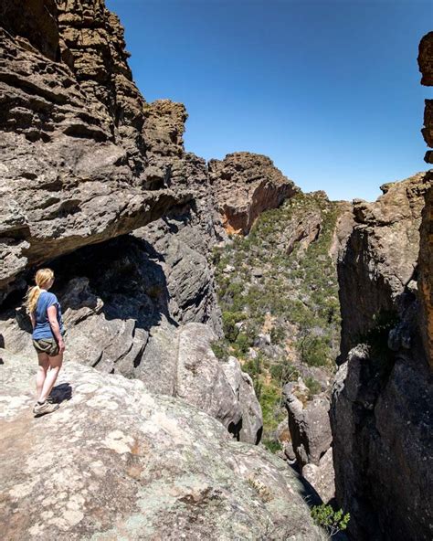 Hollow Mountain A Fun Scramble In The Grampians Walk My World