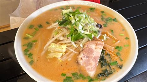 ラーメンショップ【大食いチャレンジメニュー】しょうゆと味噌デカ盛り2杯【完食無料】超激熱 愛情盛り（ナツへたれ） エキスパート