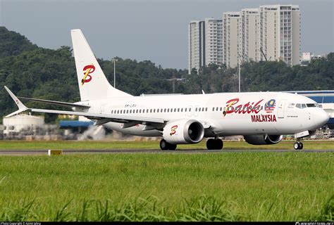 M Lrv Batik Air Malaysia Boeing Max Photo By Azimi Iahra Id