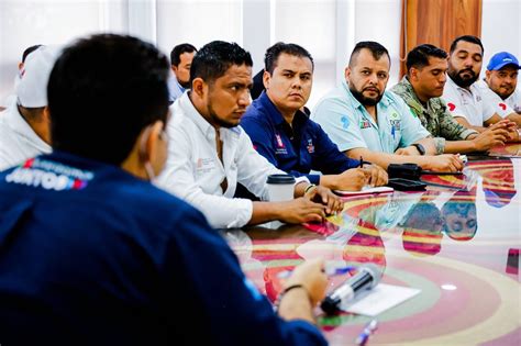 Todo Listo Para El Show De La Gala De Pirotecnia En Ixtapa Zihuatanejo