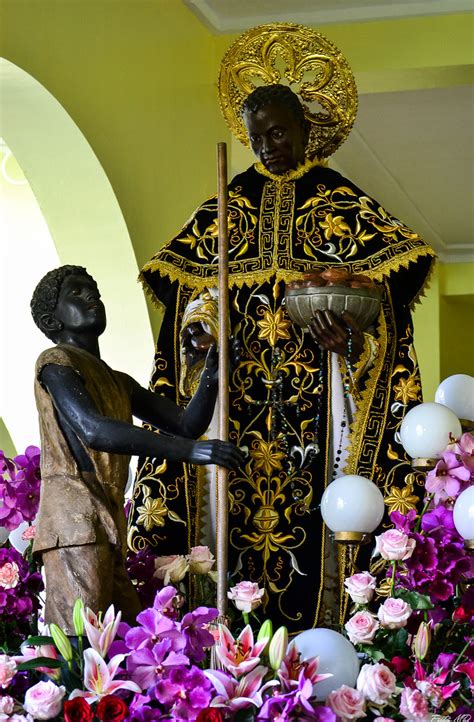 San Martin De Porres La Procesion De Las Procesiones Th Flickr