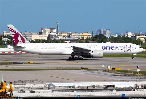 A7 BAB Qatar Airways Boeing 777 3DZER Photo By Hassakorn Panngam ID