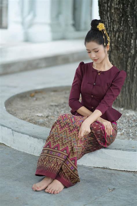 👸 𝐇𝐧𝐢𝐧 𝐎𝐨 𝐖𝐚𝐢 𝐖𝐚𝐢 🇲🇲 Myanmar Dress Design Myanmar Traditional Dress