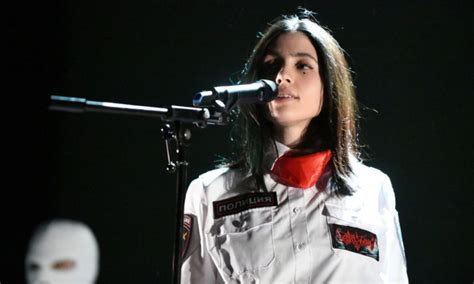 Les Pussy Riot Publient Laugh It Off Et Lancent UnicornDAO Rolling Stone