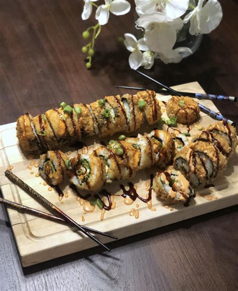 Spicy Crunchy Salmon Rolls R Ratemyplate