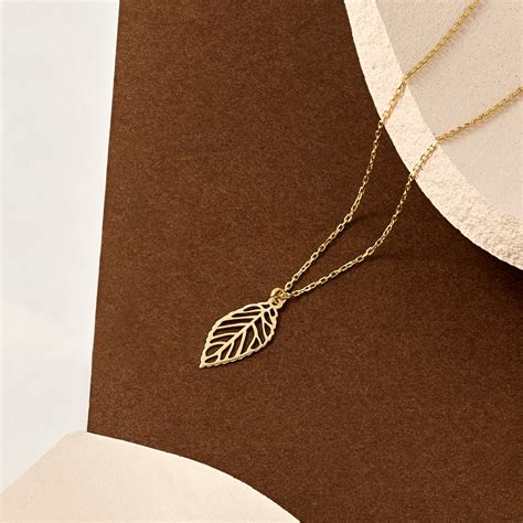 Collier De Feuilles Dor Massif De K Collier De Conception Etsy