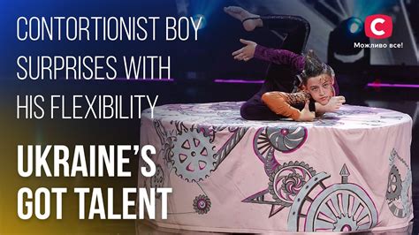 Thirteen Year Old Contortionist Boy Surprises With His Flexibility