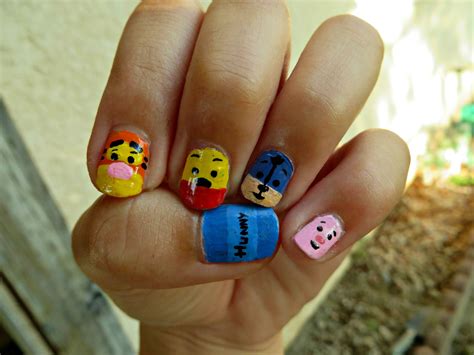 Winnie The Pooh Nails Thumb To Pinky Honey Pot Tigger Pooh Eeyore