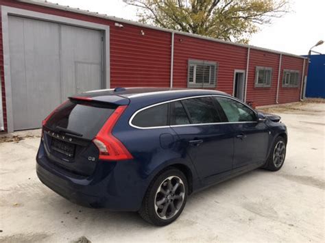 Punte Spate Volvo V60 Compara Preturile Si Obtine Cea Mai Buna Oferta