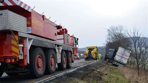 Fotos Unfall Auf A44 Zwischen Zierenberg Und Kassel