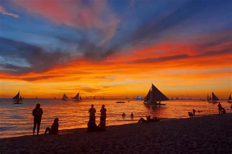 Sunset in Boracay: Discover the Ultimate Spots