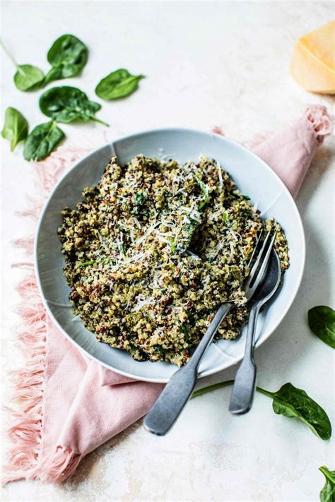 15 Minute Spinach Pesto Quinoa Bowl Quinoa Bowl Recipe With Pesto