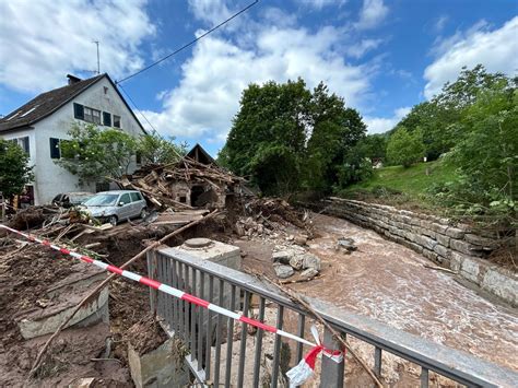 Rems Murr Kreis Hier kann nach dem Hochwasser kostenlos Müll entsorgt