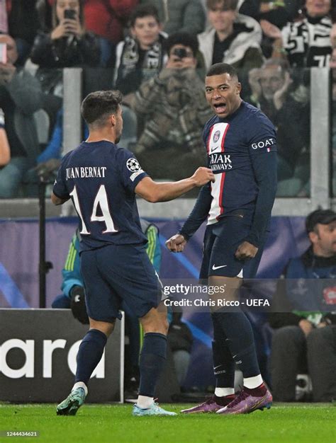 Kylian Mbappé Of Paris Saint Germain Fc Celebrates Goal With Teammate