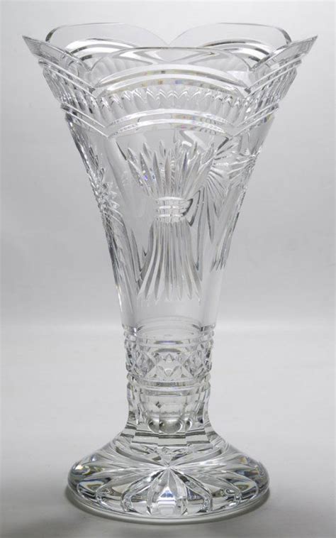 Waterford Crystal The Millennium Collection Vase Lot 565