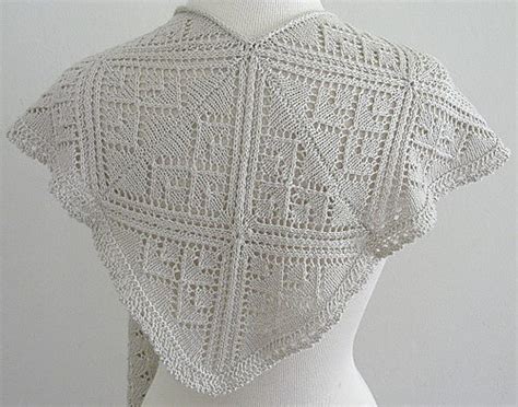 Ravelry Fun With Diamonds Shawlette Pattern By Nazanin S Fard