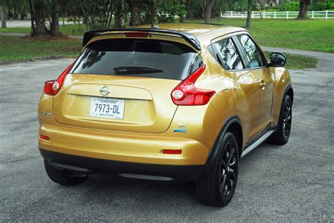 Nissan Juke Atomic Gold