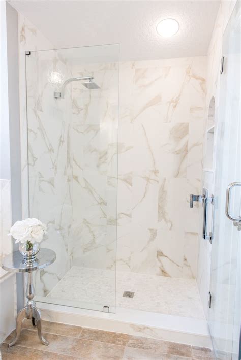 Design By Brittany Hutt Photo Flsportsguy Shower Wall Tile Blast