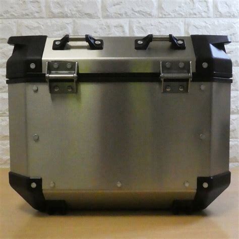 Givi Obkn A Trekker Outback Motorcycle Top Box Aluminium Litre