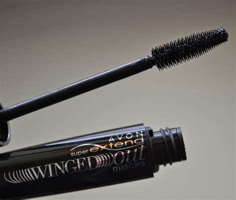 Navlastnikuzi: Extra prodlužující řasenka Avon