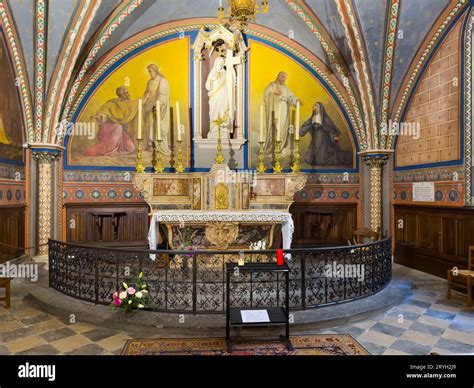 The Chapel Of Sacre Coeur Sacred Heart Chapel Within The Catholic Catherdral Of Notre Dame In