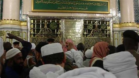 Makam Rasulullah Dibuka Ini Cara Dan Adab Ziarah Ke Makam Nabi