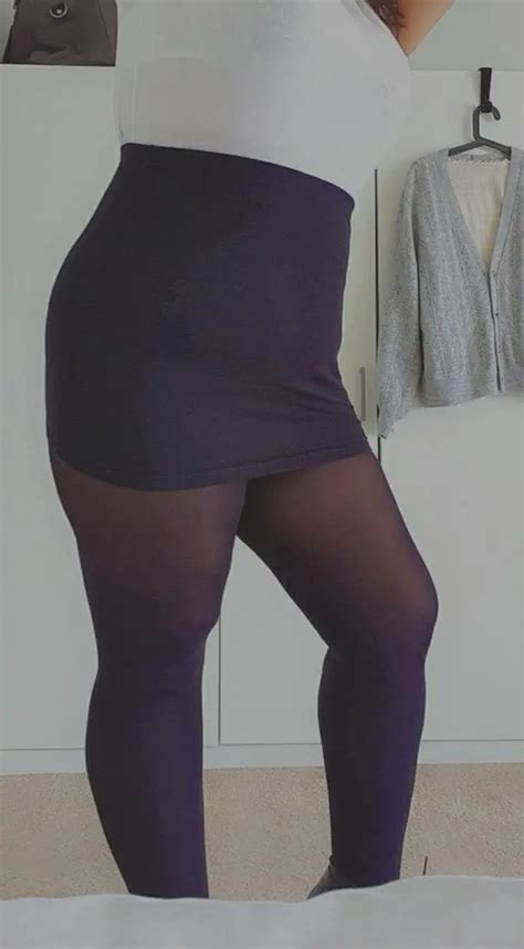 It S Getting Hot In Here F OC Scrolller