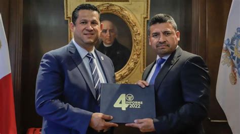 Entrega Carlos Zamarripa Su Cuarto Informe A Autoridades La Silla Rota