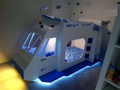 spaceship bunk bed raspberry pi