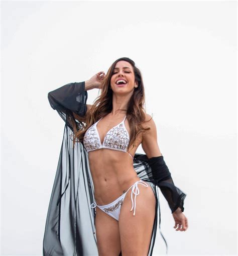 Paloma Fiuza encanta con sus fotografías en bikini Tecache cl