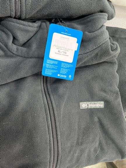 (3) NEW COLUMBIA WOMENS JACKETS - SIZE XL - Earl's Auction Company