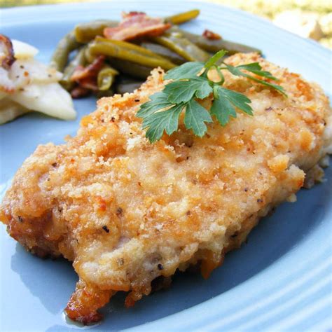 Pork Chops With Blue Cheese Gravy Recipe